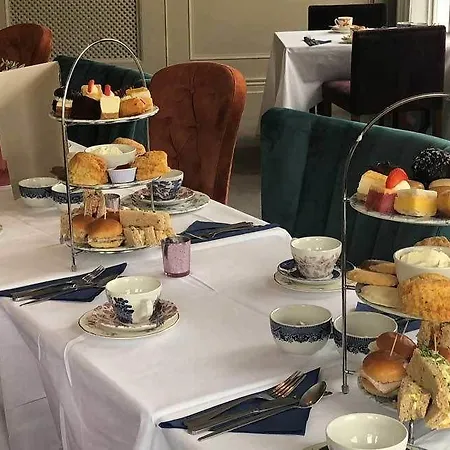 Creighton Cluain Eois