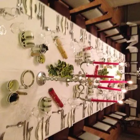 Hotel Creighton Cluain Eois