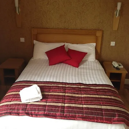 Creighton Ξενοδοχείο Clones