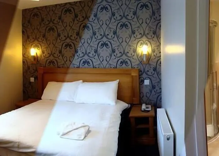 Creighton 酒店 Clones