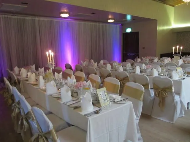 Creighton 酒店 Clones