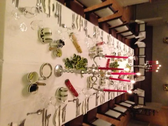 酒店 Creighton Clones