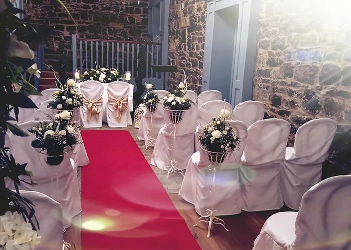 酒店 Creighton Clones