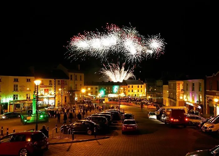 Creighton 酒店 Clones